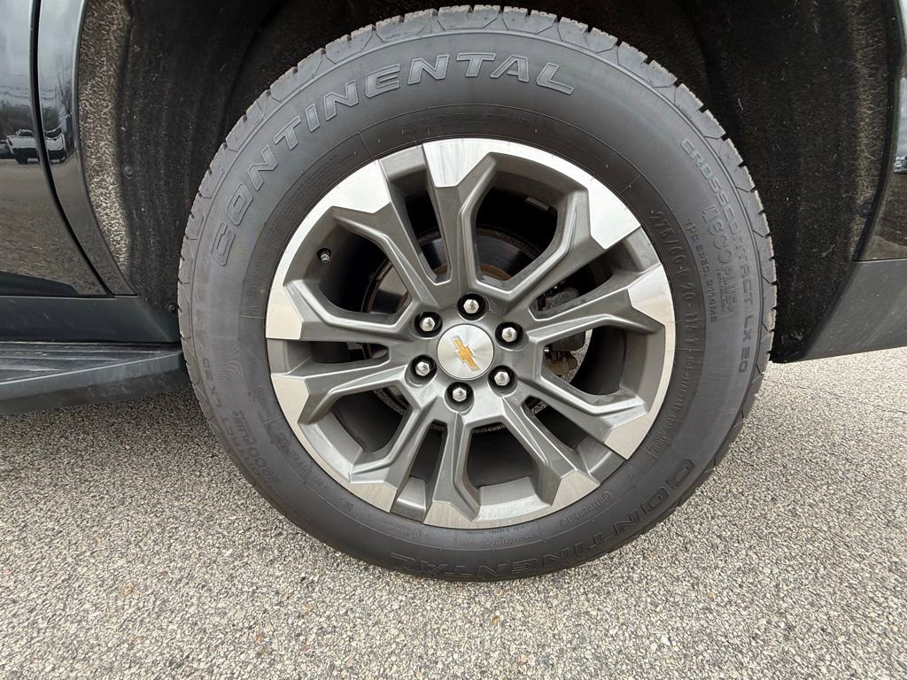 Used 2022 Chevrolet Tahoe LT w/ Luxury Package image 36