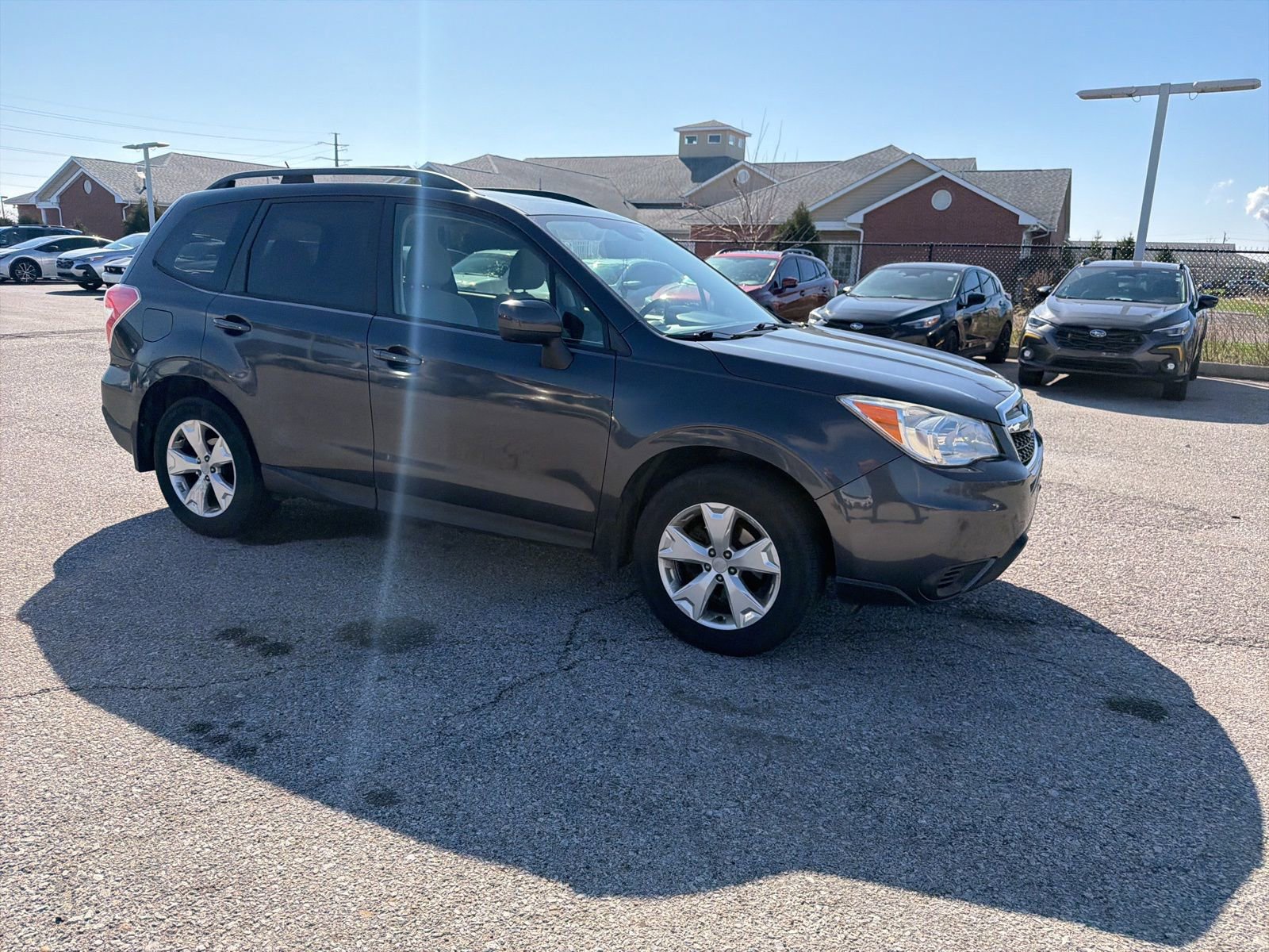 Used 2015 Subaru Forester 2.5i Premium image 10