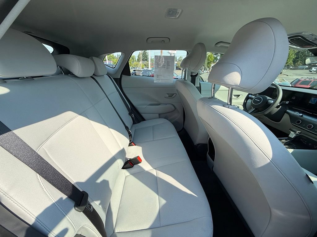 Used 2026 Hyundai Kona SE AWD/4WD image 16