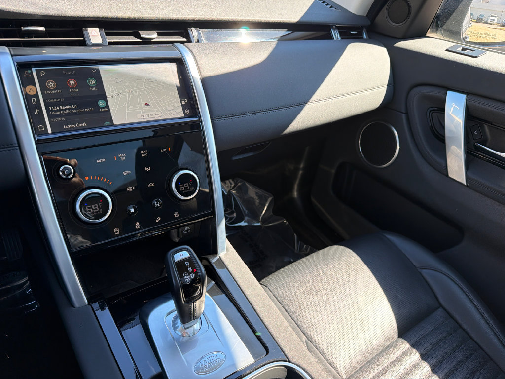 Used 2022 Land Rover Discovery Sport SE AWD/4WD image 25
