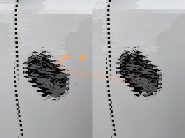 Used 2022 Ford Bronco Wildtrak image 11