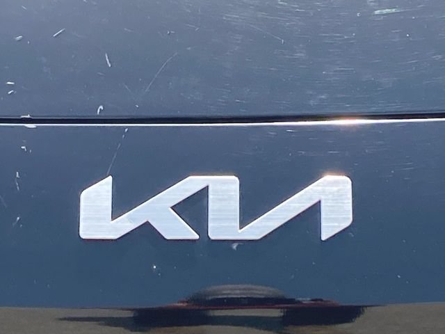 Used 2023 Kia Forte LXS FWD image 27