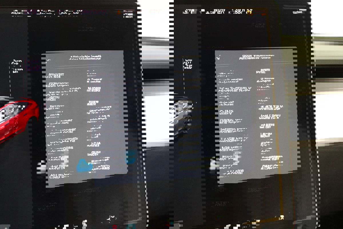 Used 2018 Tesla Model 3 Performance image 17