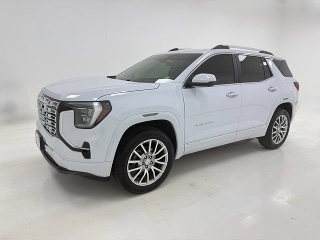 Used 2026 GMC Terrain Denali AWD/4WD image 5