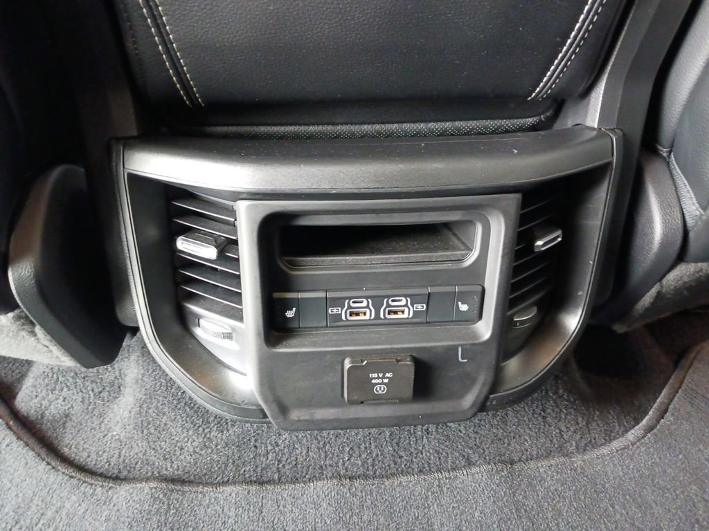 Used 2025 RAM 1500 Laramie AWD/4WD image 23