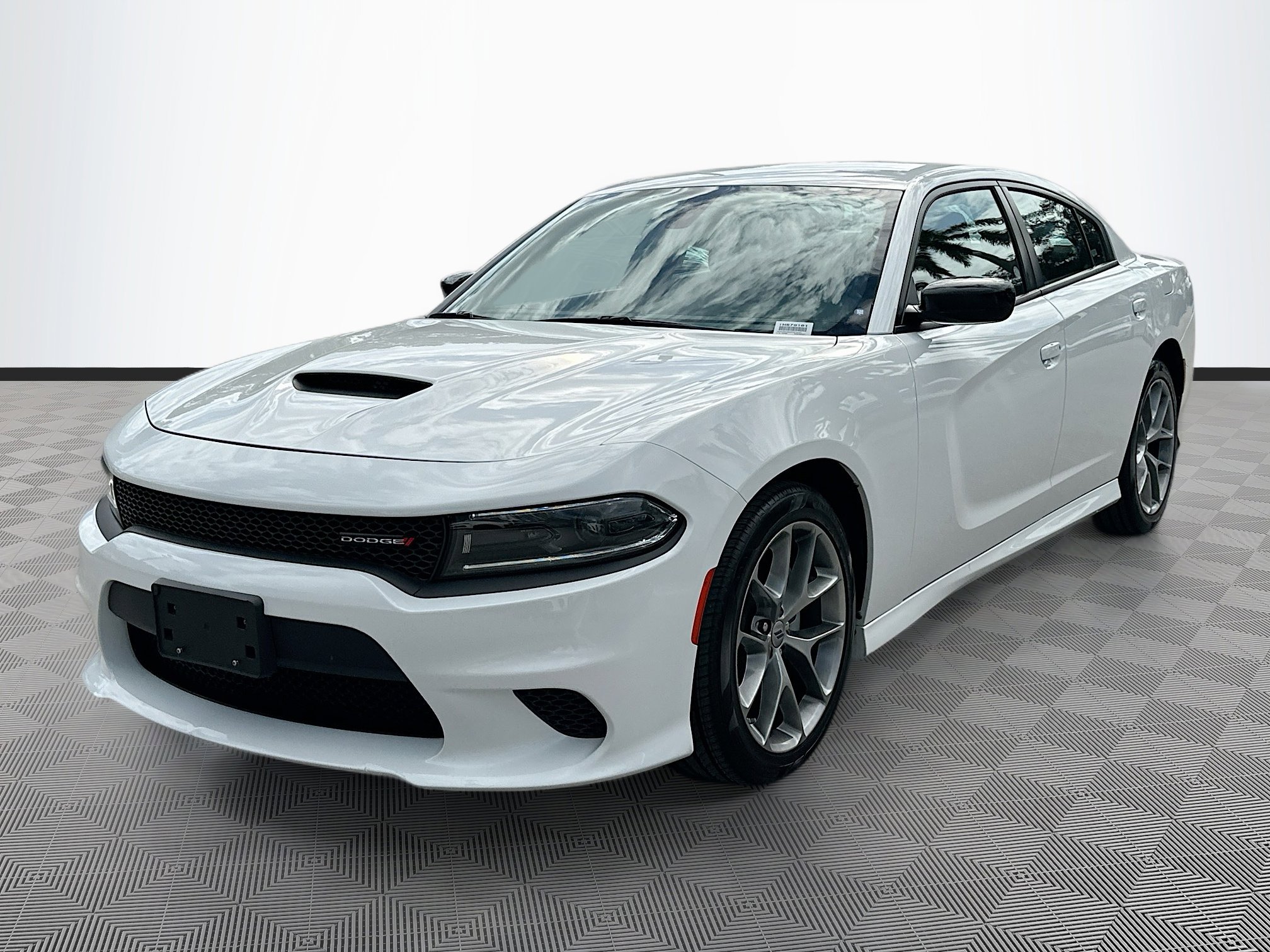 Used 2023 Dodge Charger GT image 3