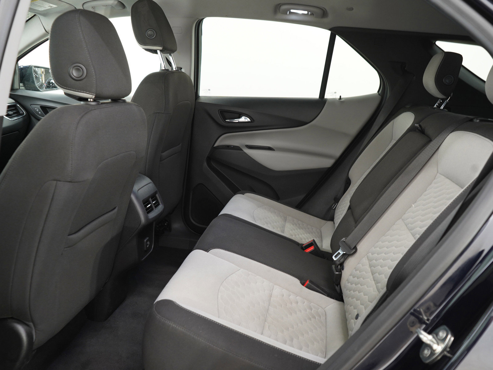 Used 2020 Chevrolet Equinox LT image 15