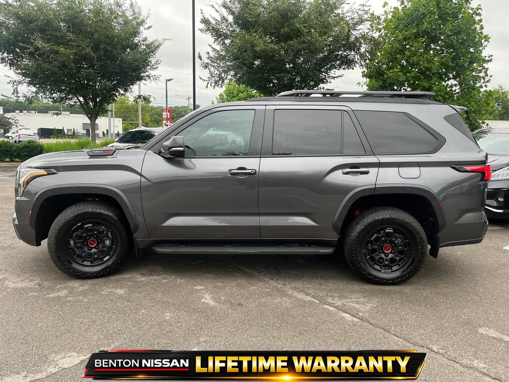 Used 2025 Toyota Sequoia TRD Pro AWD/4WD image 5