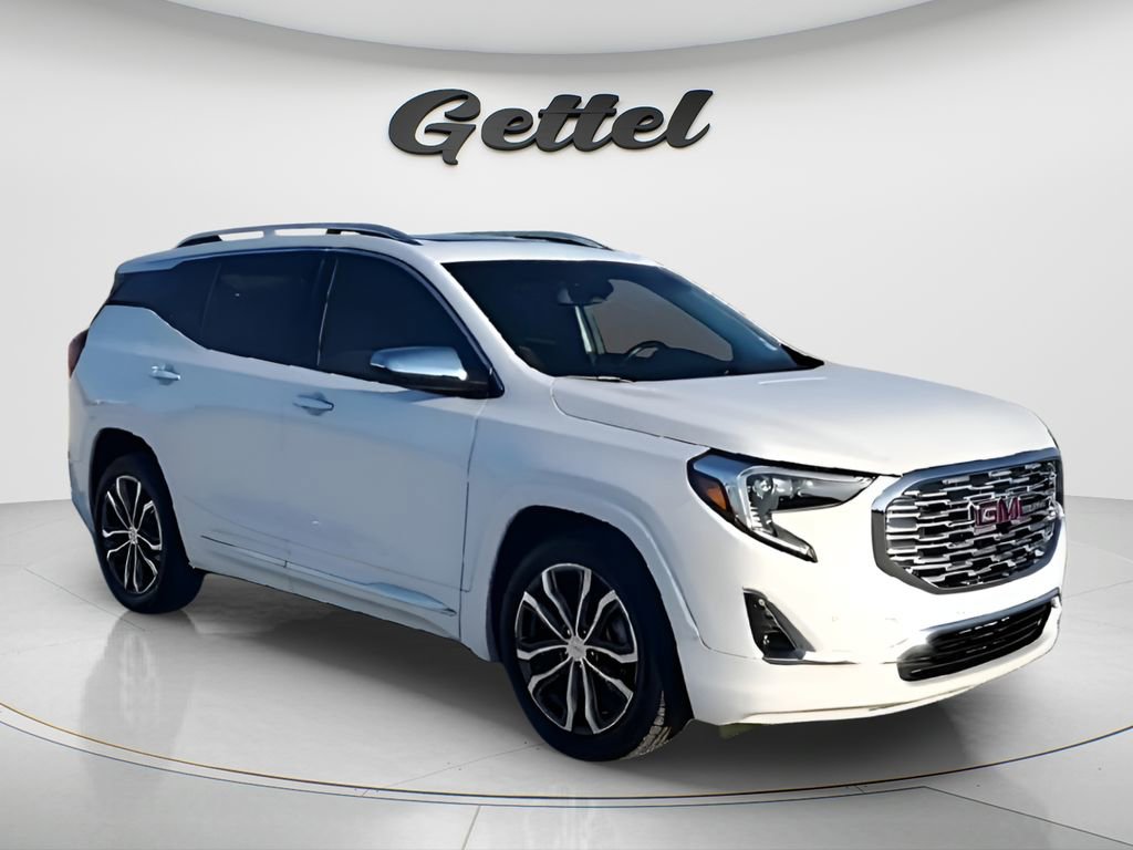Used 2020 GMC Terrain Denali image 2