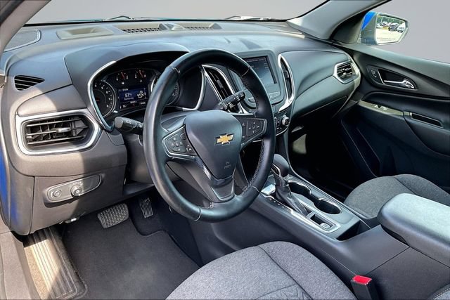 Used 2024 Chevrolet Equinox LT FWD image 16