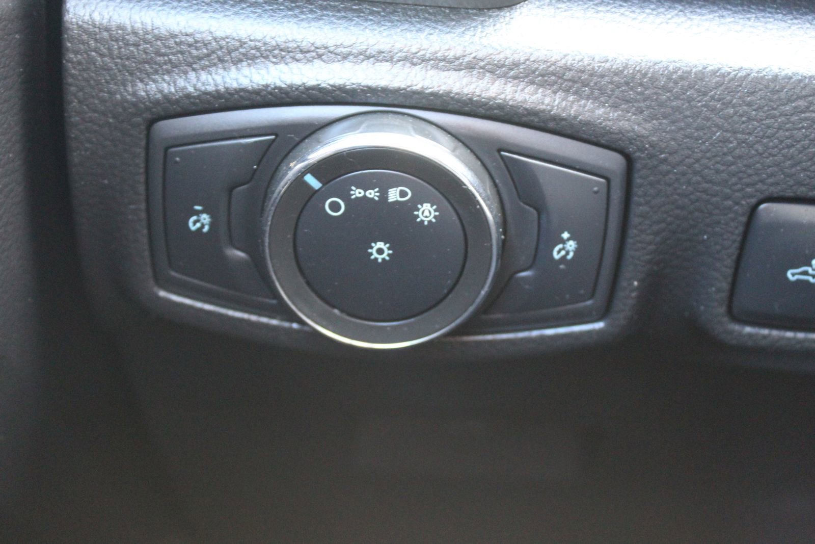 Used 2021 Ford Ranger XL w/ Equipment Group 101A High image 24