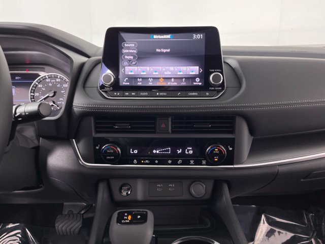 New 2026 Nissan Rogue Dark Armor FWD image 25