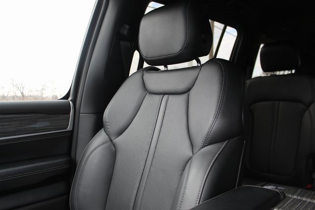 Used 2022 Jeep Wagoneer Series II w/ Advanced All Terrain Group image 30