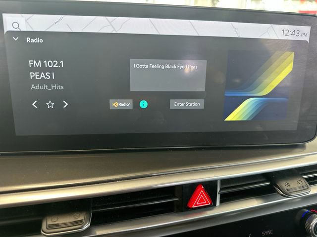Certified 2024 Kia Sorento S w/ Panoramic Sunroof Package AWD/4WD image 14