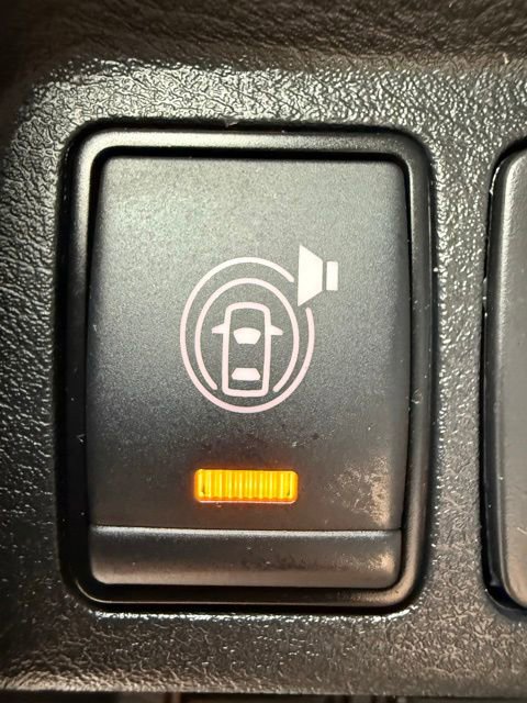 Used 2023 Nissan Frontier PRO-4X w/ Pro Convenience Package image 39