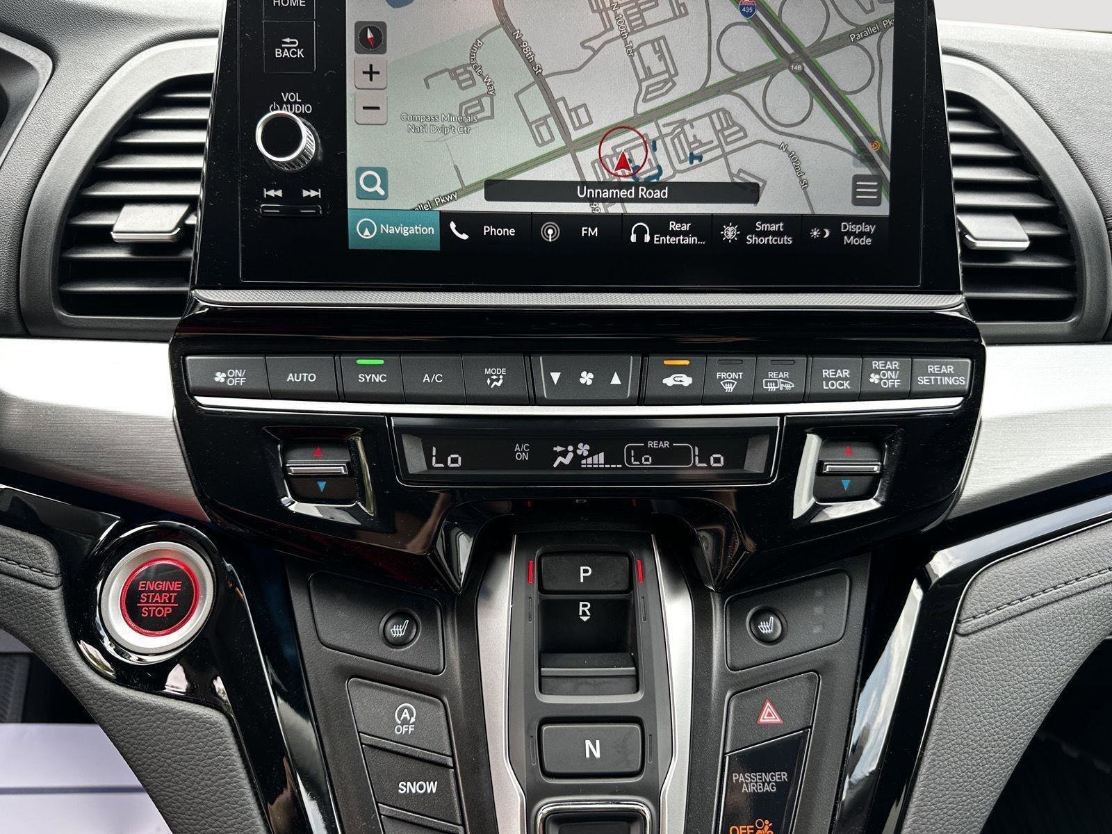 Certified 2025 Honda Odyssey Touring image 17