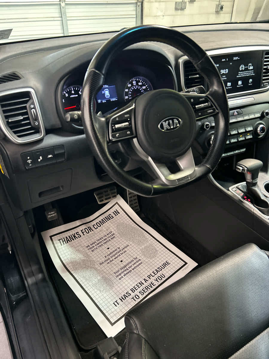Used 2022 Kia Sportage Nightfall Edition AWD/4WD image 9