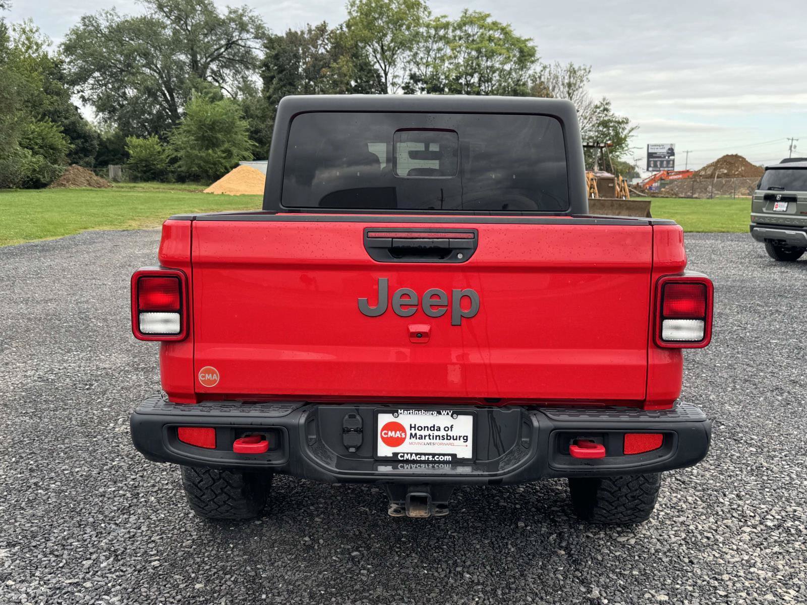 Used 2023 Jeep Gladiator Rubicon w/ Trailer Tow Package AWD/4WD image 25