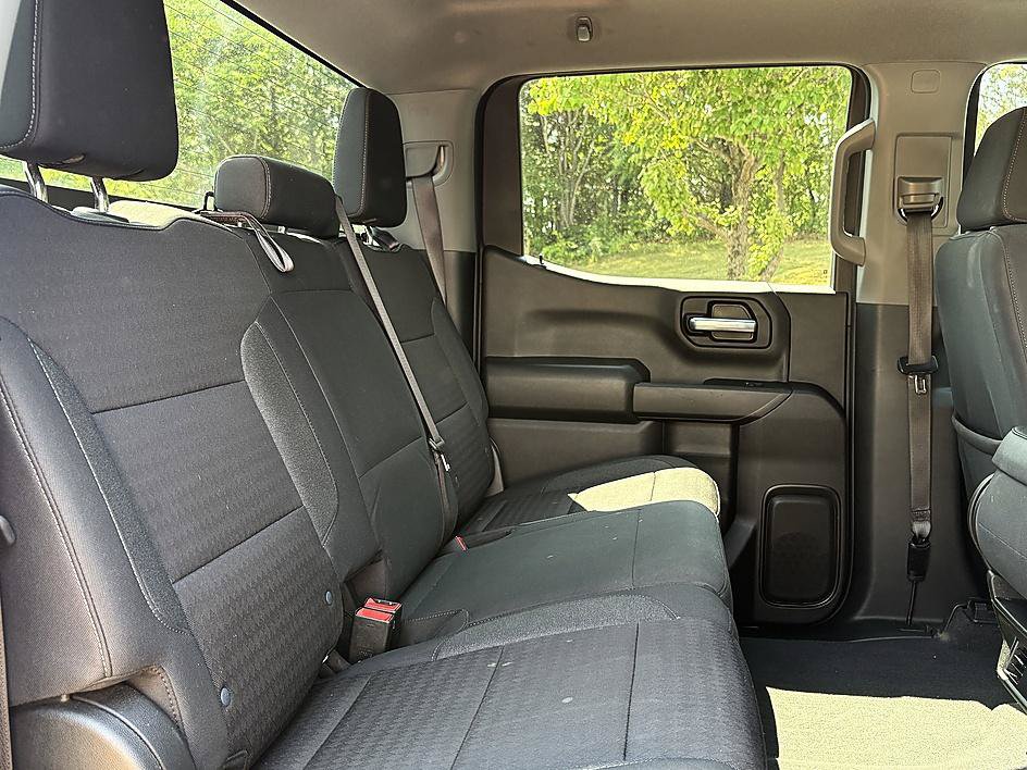 Used 2023 Chevrolet Silverado 1500 Custom Trail Boss AWD/4WD image 10