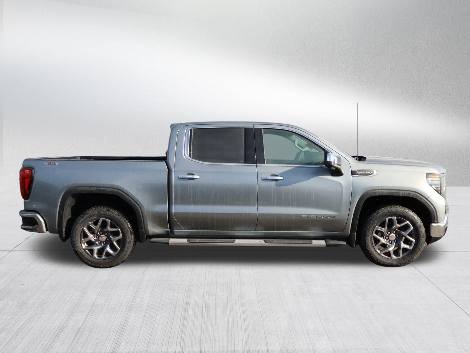 New 2026 GMC Sierra 1500 SLT w/ SLT Premium Plus Package image 8