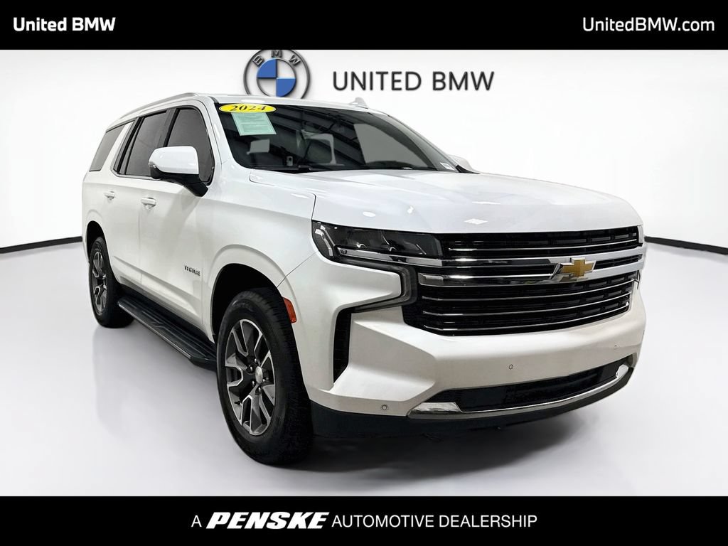 Used 2024 Chevrolet Tahoe LT w/ LT Signature Package RWD image 3