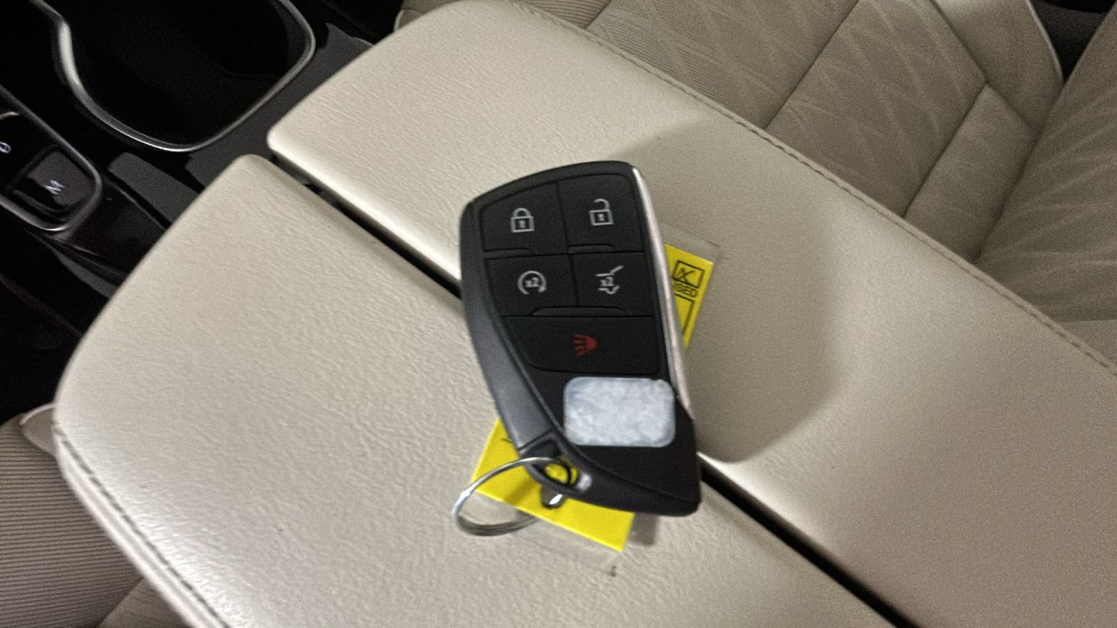 Used 2023 Buick Envision Avenir AWD/4WD image 23