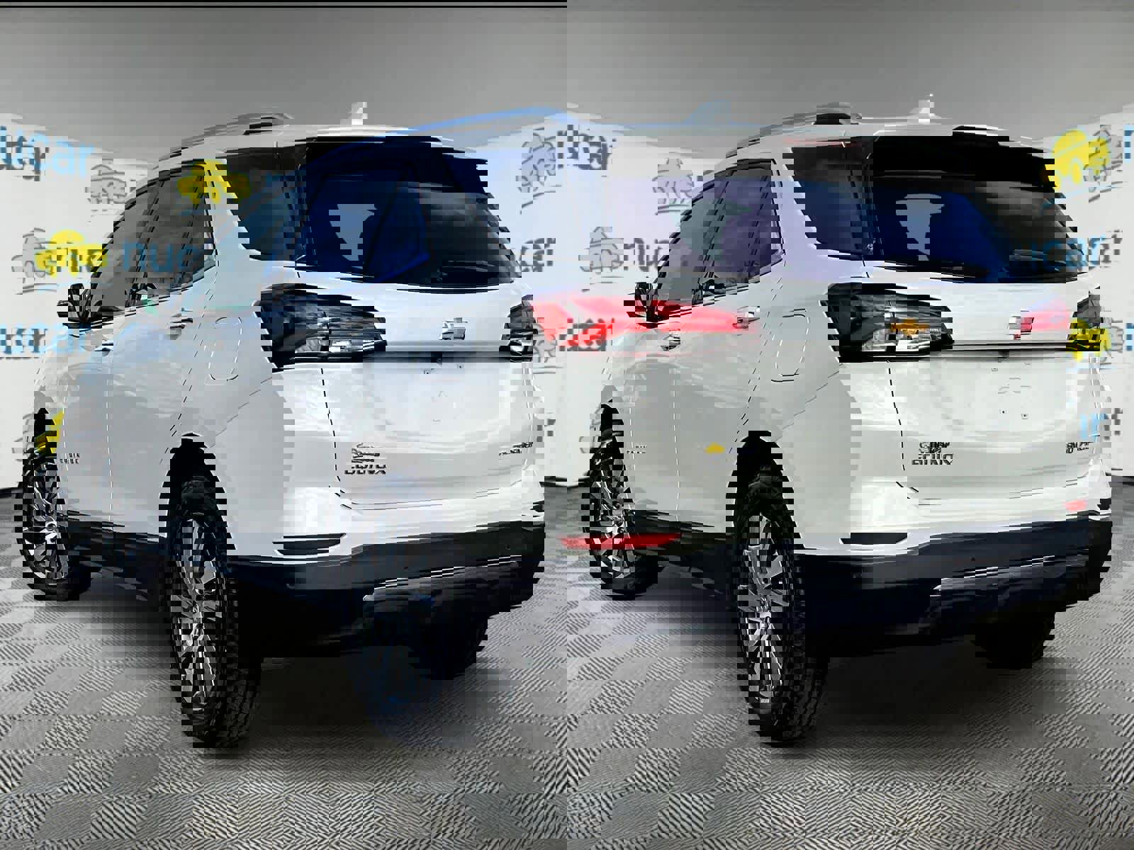 Used 2022 Chevrolet Equinox Premier image 4