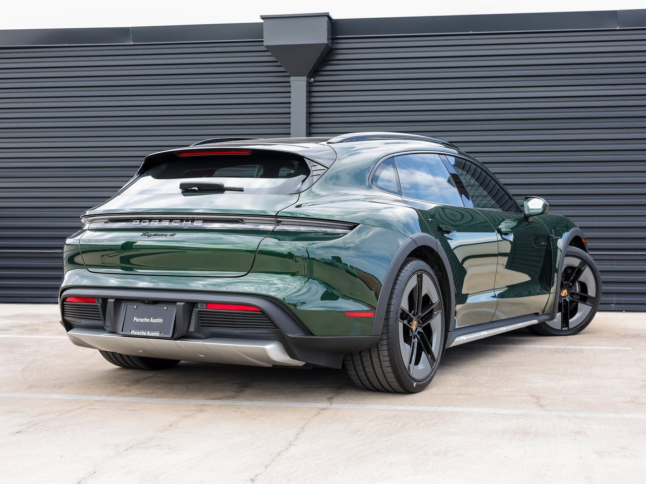 New 2025 Porsche Taycan 4 Cross Turismo image 7