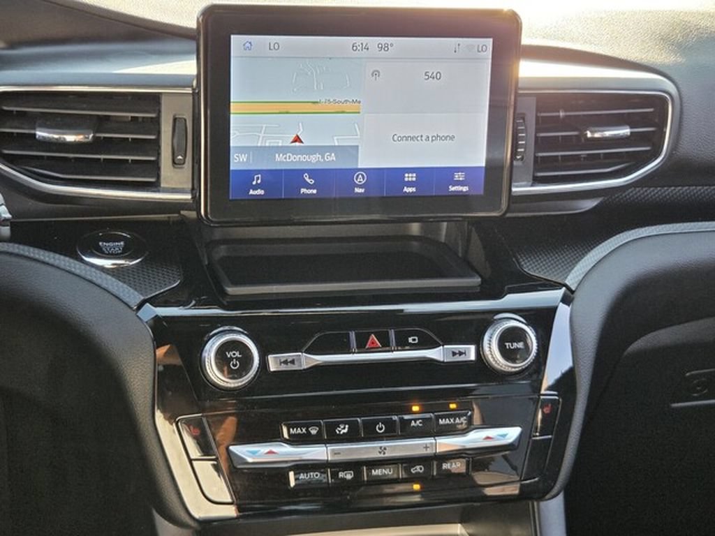 Used 2023 Ford Explorer ST-Line w/ Class IV Trailer Tow Package RWD image 19