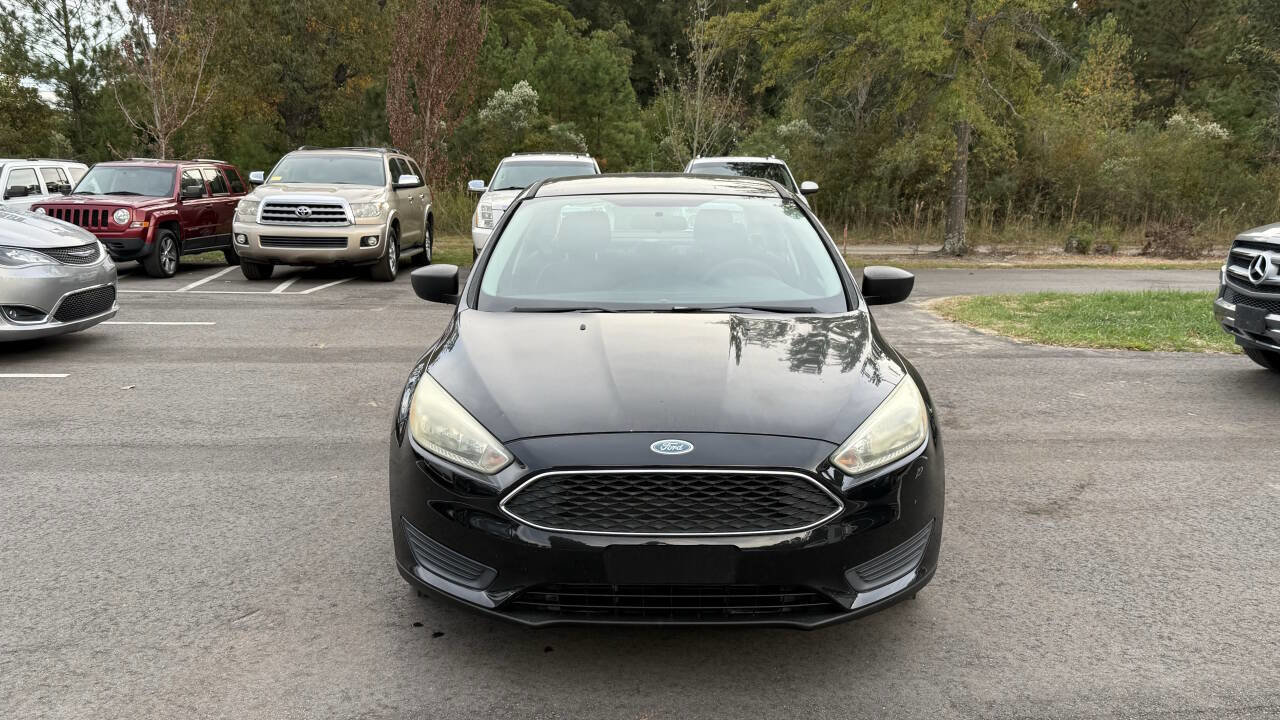 Used 2015 Ford Focus S image 2