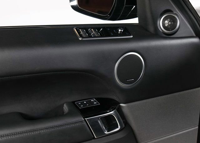 Used 2020 Land Rover Range Rover Sport HSE Dynamic image 26