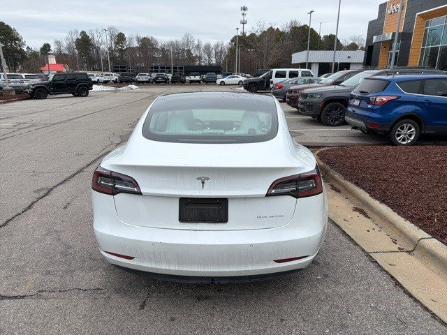 Used 2019 Tesla Model 3 Long Range image 4