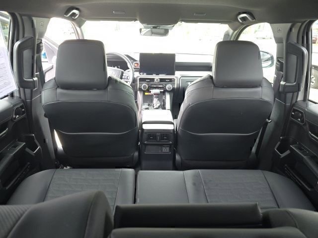 Certified 2025 Toyota 4Runner TRD Off-Road Premium image 19