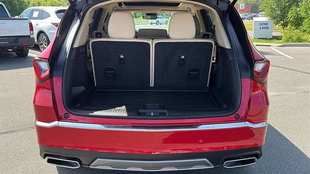 Used 2025 Acura MDX SH-AWD w/ Technology Package image 28