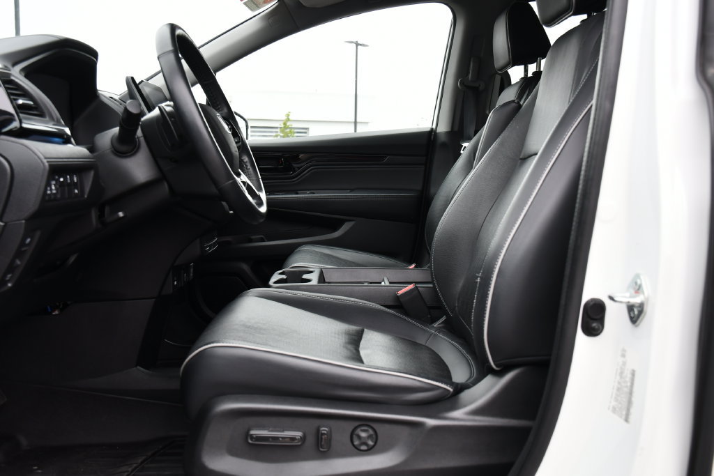 Used 2022 Honda Odyssey Elite image 15