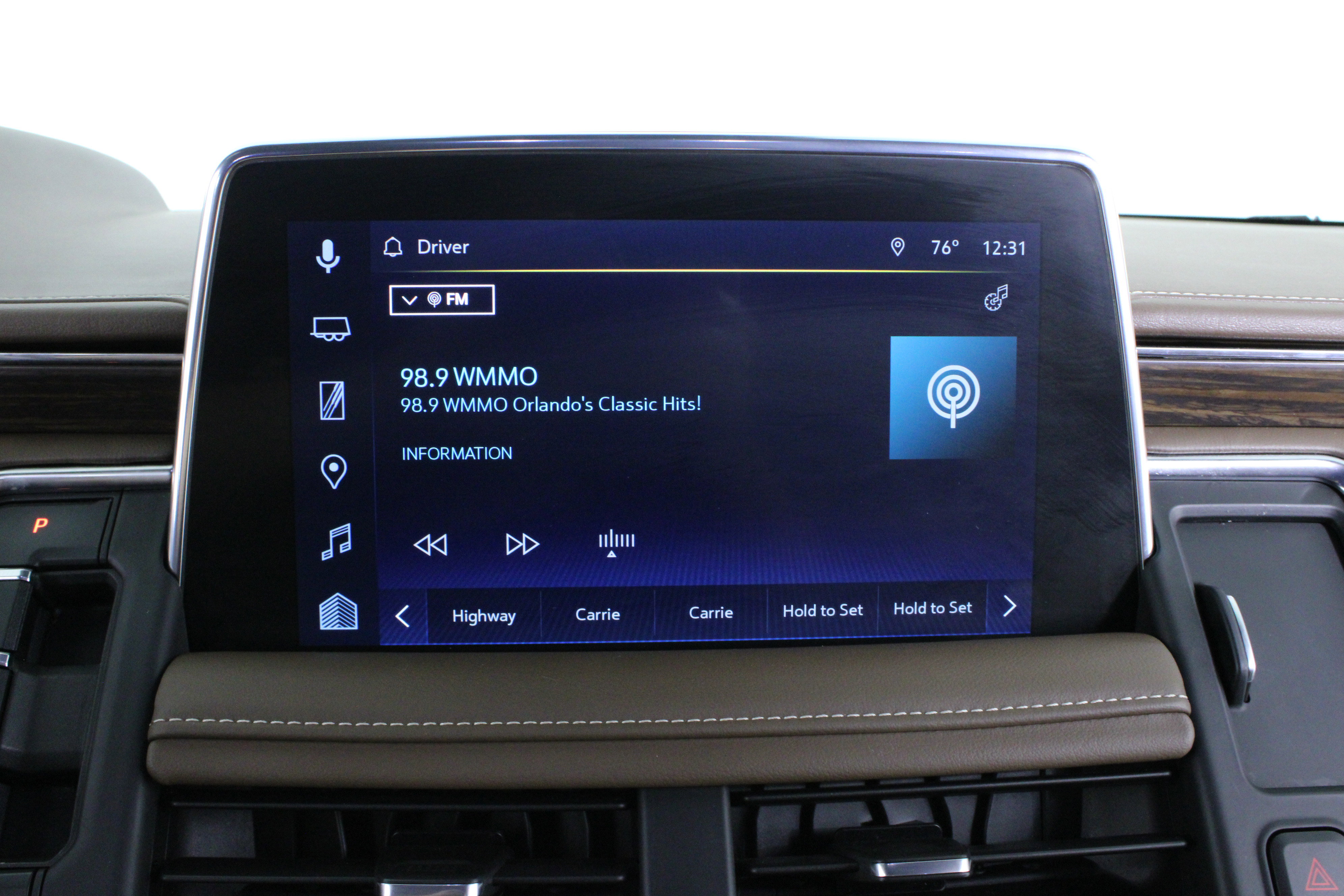 Used 2023 Chevrolet Tahoe High Country w/ Premium Package 2 image 29