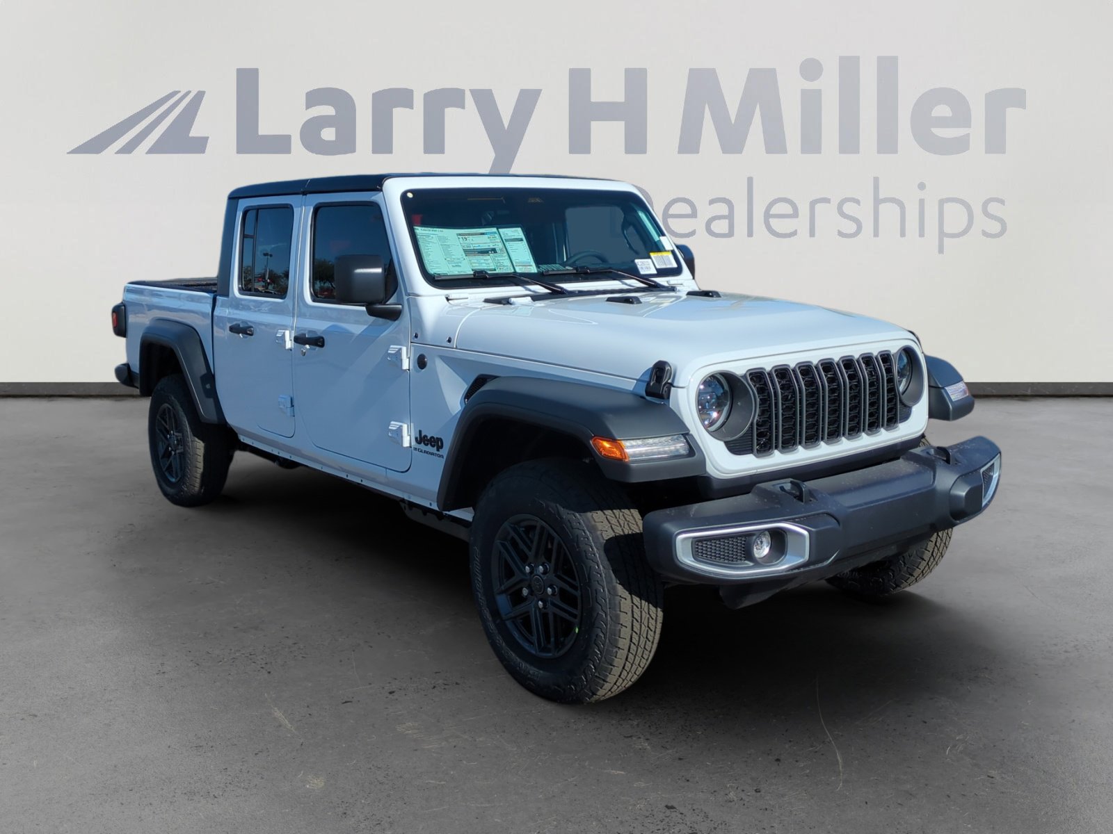 New 2026 Jeep Gladiator Sport image 7