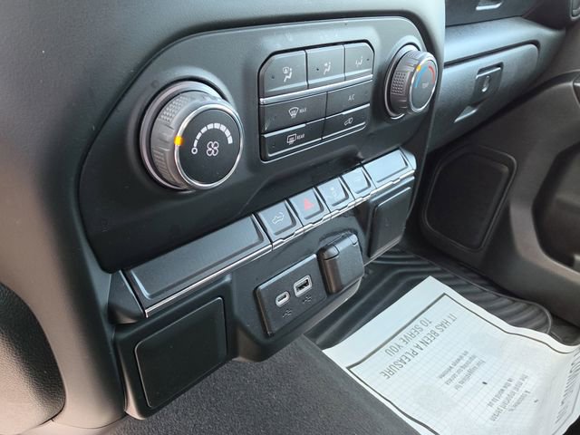 Used 2021 Chevrolet Silverado 1500 Custom image 23
