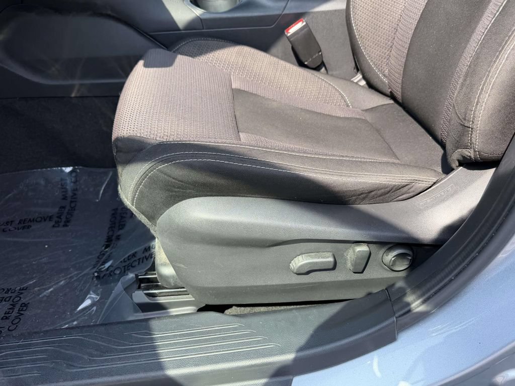 Used 2021 Subaru Outback Premium AWD/4WD image 17