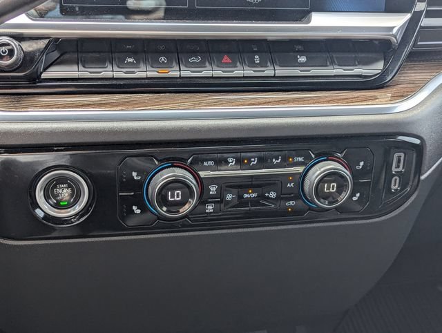 Used 2023 Chevrolet Silverado 1500 LT AWD/4WD image 8
