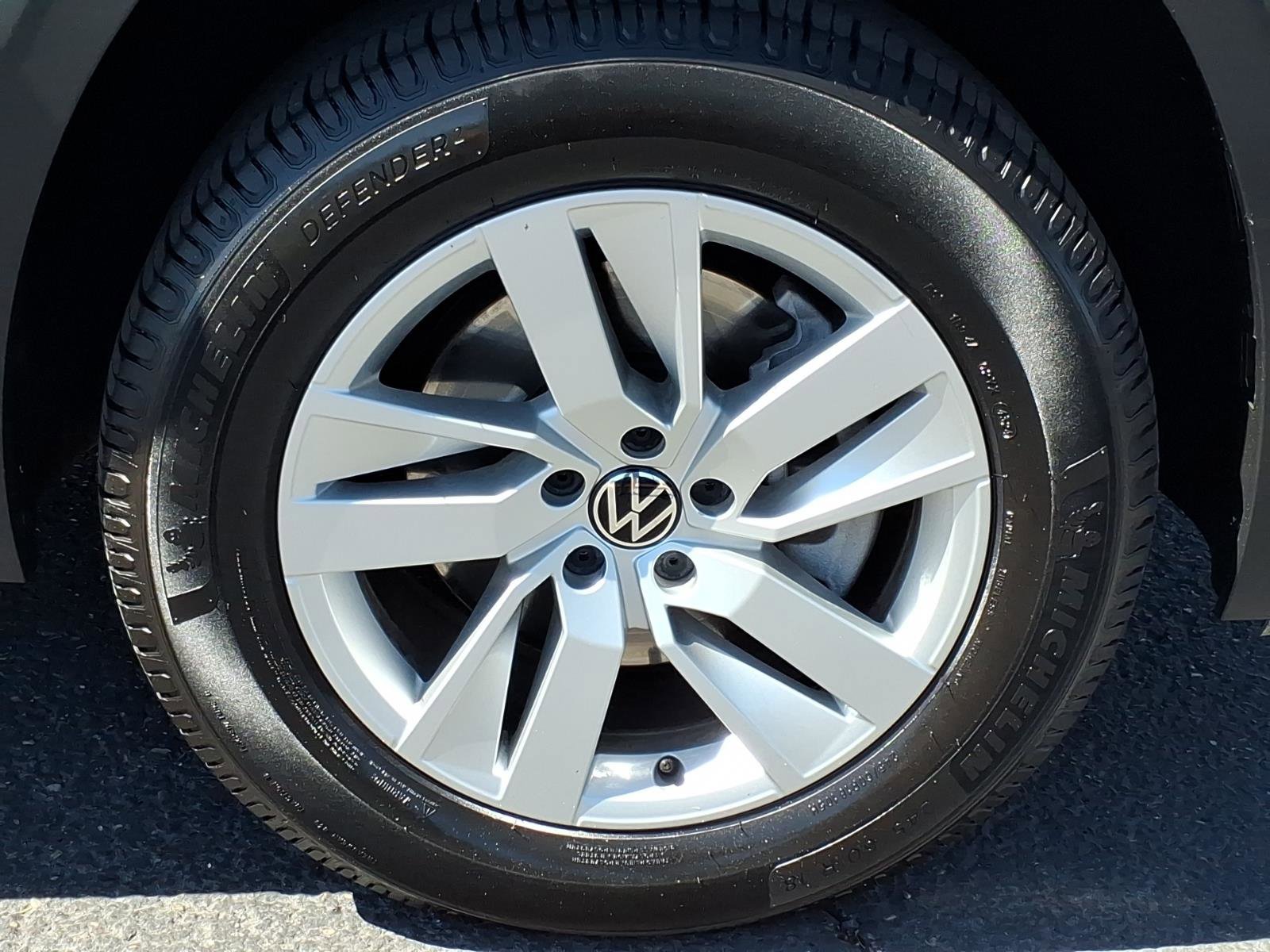 Certified 2021 Volkswagen Atlas S image 9