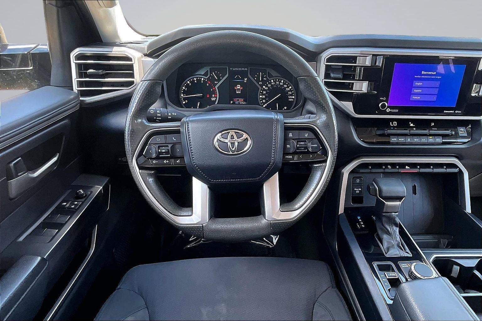 Used 2022 Toyota Tundra SR5 w/ SR5 Convenience Package AWD/4WD image 7