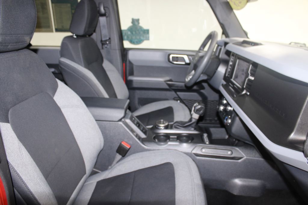 Used 2023 Ford Bronco 4-Door AWD/4WD image 23