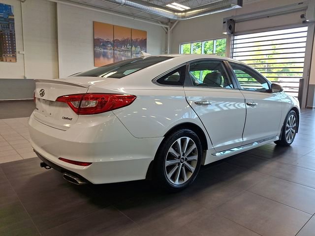 Used 2017 Hyundai Sonata Limited w/ Tech Package 03 FWD image 6