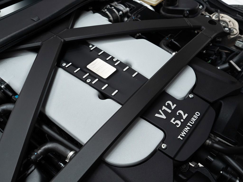 Used 2023 Aston Martin DBS Superleggera Volante image 54