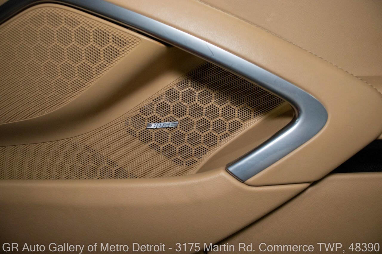 Used 2014 Porsche 911 Turbo S image 35