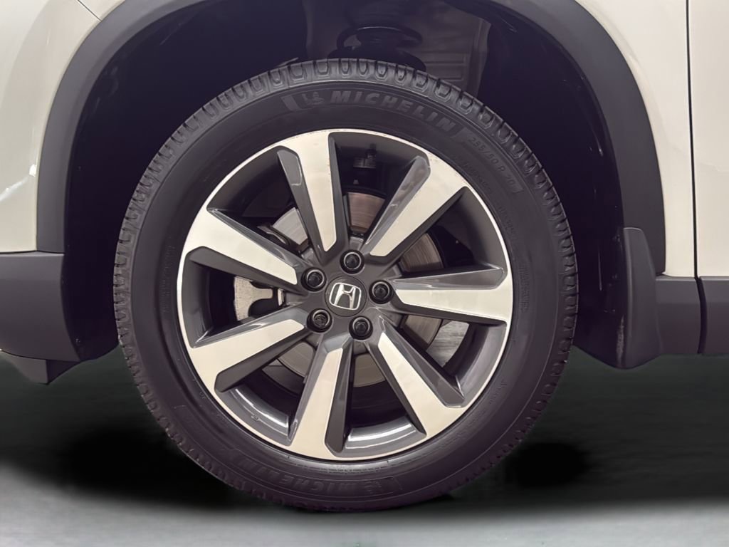 Certified 2023 Honda Pilot Touring image 38
