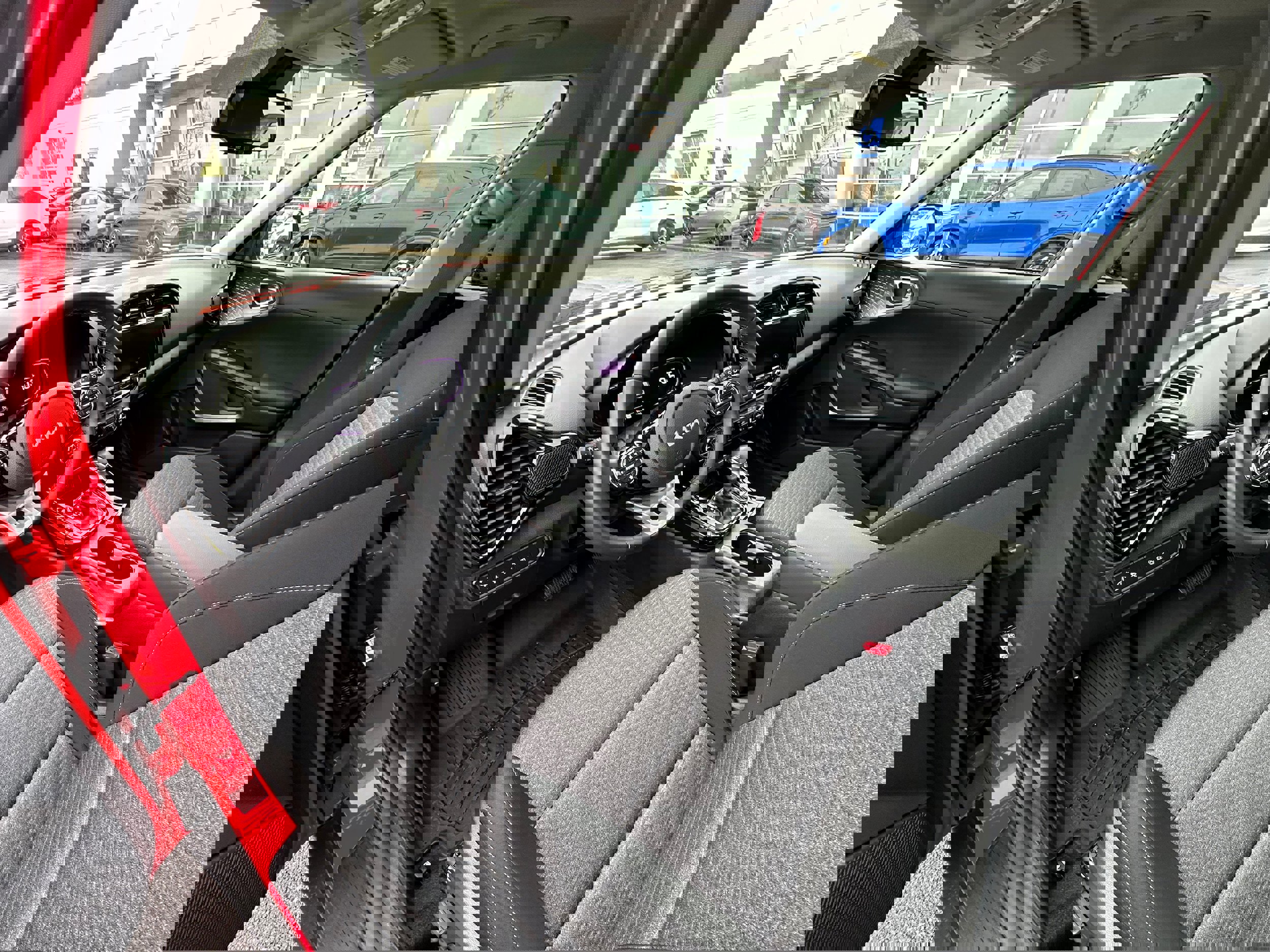 Used 2024 Kia Soul EX image 23