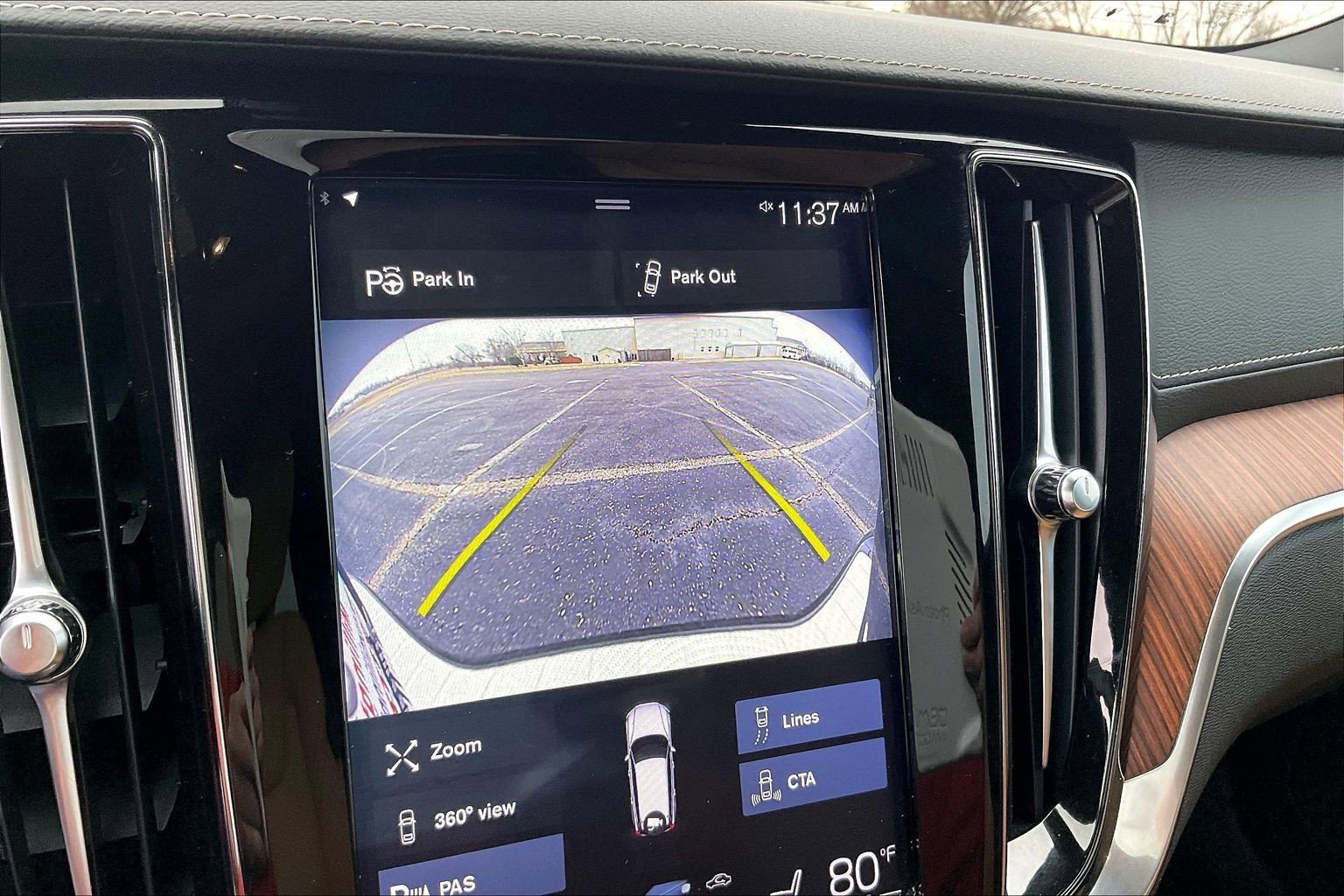 Used 2020 Volvo V60 T5 Cross Country w/ Protection Package Premier image 25