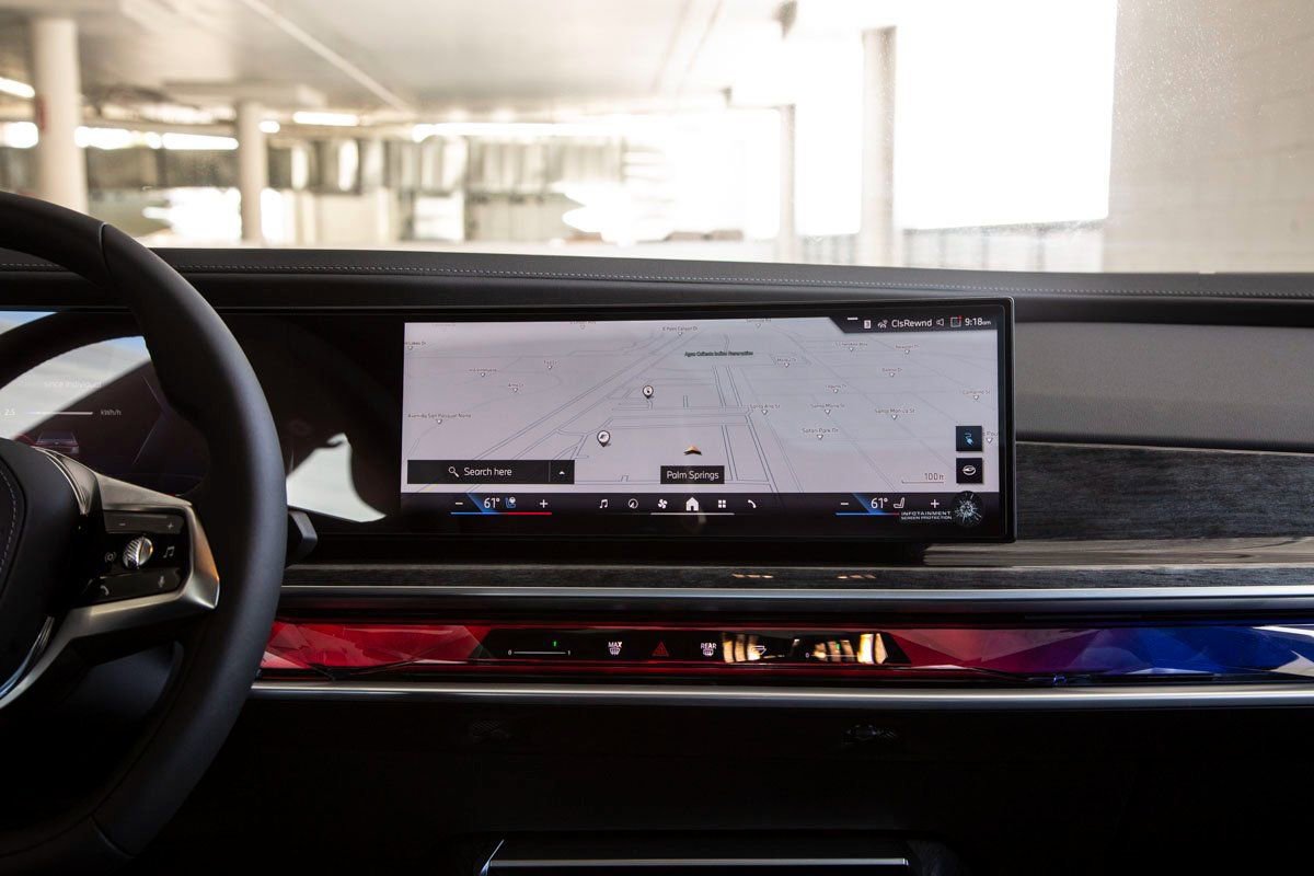 New 2025 BMW i7 xDrive60 image 12